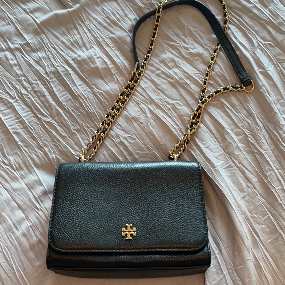 COPY - Tory Burch Black and Gold crossbody